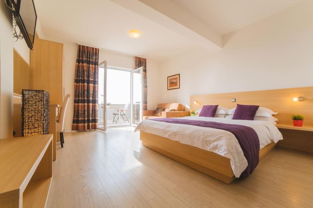 Villa Dubrovnik Макарска Экстерьер фото